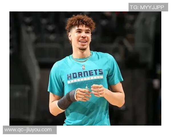 黄蜂主帅透露三球逐渐恢复训练状态期待尽快回归赛场