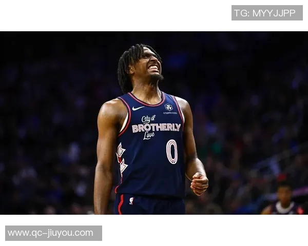 火力全开马克西首节狂砍17分2助助力球队取得领先 火力全开马克西首节狂砍17分2助助力球队取得领先