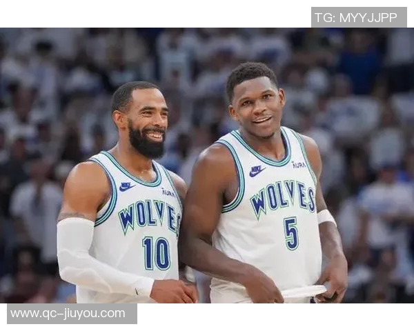 爱德华兹公开电话号码邀吧友们热情互动快来发短信吧 爱德华兹公开电话号码邀吧友们热情互动快来发短信吧