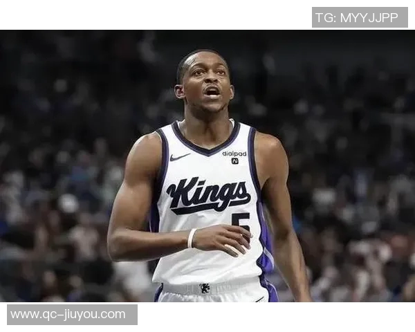 福克斯全能表现助力球队获胜16投9中贡献26分5篮板9助攻3抢断三分球命中率高 福克斯全能表现助力球队获胜16投9中贡献26分5篮板9助攻3抢断三分球命中率高