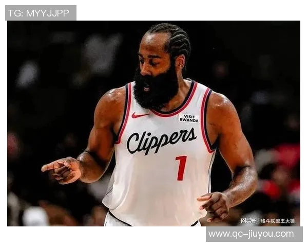 詹姆斯对保罗与快船纠葛发表看法称与自己无关不便评论