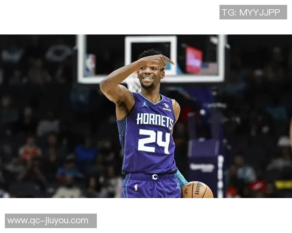 布兰登米勒下半场发力18分助球队逆转胜利展现出色状态